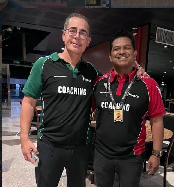 Parceria em evento de treinamento esportivo.